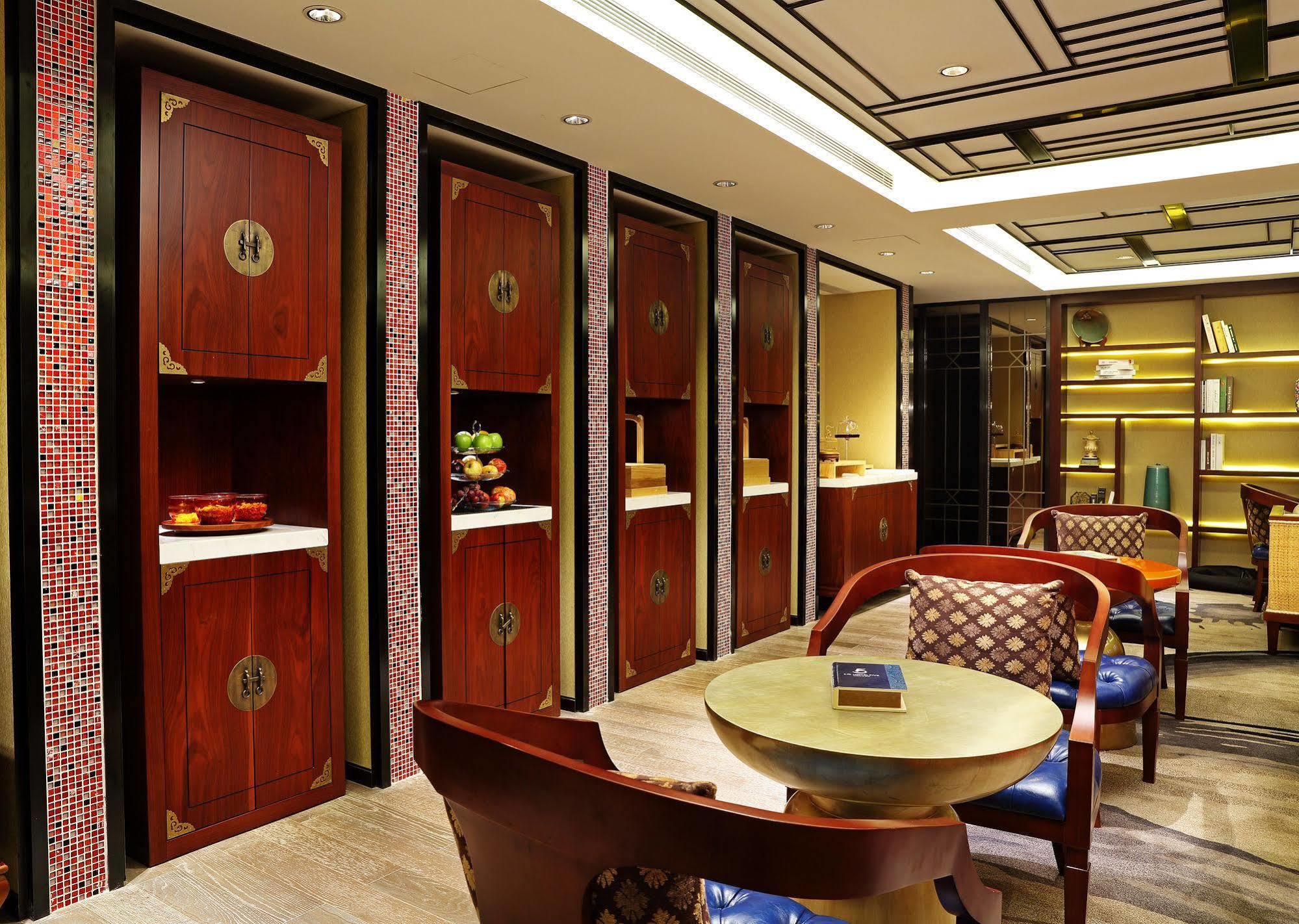 Ln Hotel Five Guangzhou Exteriör bild