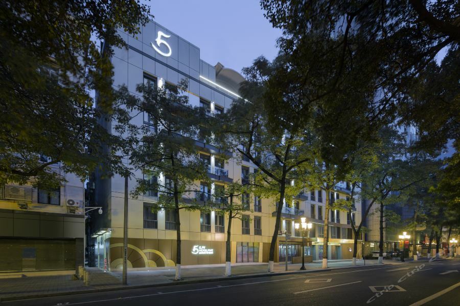 Ln Hotel Five Guangzhou Exteriör bild